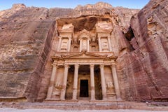 Frontal View Of `The Treasury`, One Of The Most Elaborate Temples In The Ancient Arab Nabatean Kingdom City Of Petra, Jordan Royalty Free Stock Image Frontal View Of `The Treasury`, One Of The Most Elaborate Temples In The Ancient Arab Nabatean Kingdom City Of Petra, Jordan Royalty Free Stock Image
