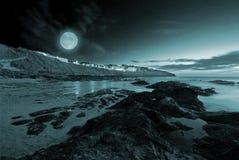 Full Moon Over The Ocean Royalty Free Stock Photo