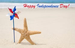 Fundo feliz dos EUA do Dia da Independência com estrela do mar Fotografia de Stock Royalty Free
