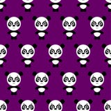 Fundo sem emenda do vetor, pouco urso bonito em um fundo escuro ilustração stock Fundo sem emenda do vetor, pouco urso bonito em um fundo escuro ilustração stock