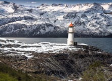 Fyr på en fjord i Norge arkivfoto Fyr på en fjord i Norge arkivfoto