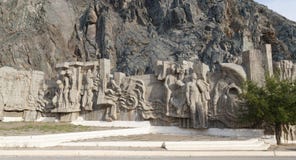 Fördämning för Bas byggmästareKirov behållare Byggt 1965 - 1975 DalTalas, Kirgizistan royaltyfria foton Fördämning för Bas byggmästareKirov behållare Byggt 1965 - 1975 DalTalas, Kirgizistan royaltyfria foton