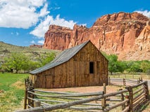 Gammal ladugård på Fruita, Utah arkivfoto Gammal ladugård på Fruita, Utah arkivfoto