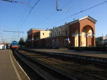 Gare ferroviaire de ville d'Oryol, Russie photographie stock Gare ferroviaire de ville d'Oryol, Russie photographie stock