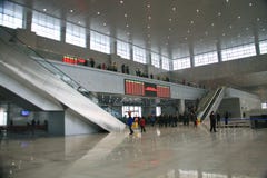 Gare ferroviaire élevée de Longmen, Luoyang photos stock Gare ferroviaire élevée de Longmen, Luoyang photos stock