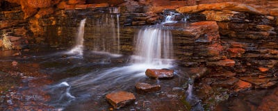 Garganta de Hancock, Karijini NP, Australia occidental fotos de archivo libres de regalías Garganta de Hancock, Karijini NP, Australia occidental fotos de archivo libres de regalías