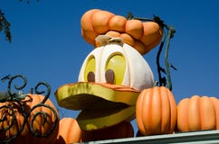 garneringar disneyland halloween royaltyfria bilder garneringar disneyland halloween royaltyfria bilder