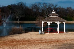 Gazebo Near A Fountain In The Winter Royalty Free Stock Photography Gazebo Near A Fountain In The Winter Royalty Free Stock Photography