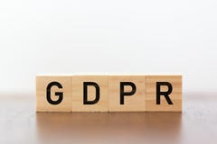 GDPR escrito en los cubos de madera imagen de archivo libre de regalías GDPR escrito en los cubos de madera imagen de archivo libre de regalías