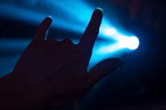 Gebaar met hand die twee vingers tonen stock foto's Gebaar met hand die twee vingers tonen stock foto's