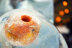 Gefrorener Apfel lizenzfreies stockfoto Gefrorener Apfel lizenzfreies stockfoto