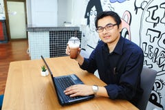 Gefrorener Kaffee lizenzfreie stockbilder Gefrorener Kaffee lizenzfreie stockbilder