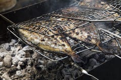 Gegrillte Fische stockbilder Gegrillte Fische stockbilder