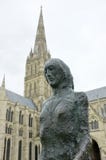 Gehende Madonna u. Salisbury-Kathedrale Lizenzfreies Stockfoto Gehende Madonna u. Salisbury-Kathedrale Lizenzfreies Stockfoto