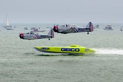 Geico Skytypers die Precisie Luchtmanoeuvres in Atlantic City voorvormt royalty-vrije stock afbeeldingen Geico Skytypers die Precisie Luchtmanoeuvres in Atlantic City voorvormt royalty-vrije stock afbeeldingen