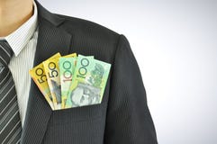Geld in der Geschäftsmanntaschenklage, australische Dollarscheine (AUD) Lizenzfreie Stockfotos Geld in der Geschäftsmanntaschenklage, australische Dollarscheine (AUD) Lizenzfreie Stockfotos