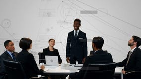 Gens d'affaires discutant dans un bureau Gens d'affaires discutant dans un bureau