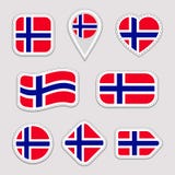 Geplaatste de vlagstickers van Noorwegen Noorse nationale symbolenkentekens Geïsoleerde geometrische pictogrammen Vector officiël vector illustratie Geplaatste de vlagstickers van Noorwegen Noorse nationale symbolenkentekens Geïsoleerde geometrische pictogrammen Vector officiël vector illustratie