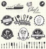 Geplaatste vector: Retro Hoofdchef-kok Labels en Pictogrammen vector illustratie Geplaatste vector: Retro Hoofdchef-kok Labels en Pictogrammen vector illustratie