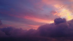 Gesamtlänge von Hong Kong- und Kowloon-Stadtbild Ansicht fron Himmel Gesamtlänge von Hong Kong- und Kowloon-Stadtbild Ansicht fron Himmel