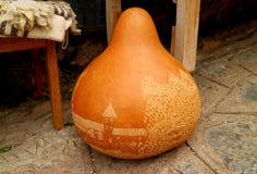 Giant gourd carving work at the shop in Chinchero town, Cusco, Peru stock photography Giant gourd carving work at the shop in Chinchero town, Cusco, Peru stock photography