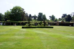 Giardino del castello di Hever in Inghilterra fotografia stock Giardino del castello di Hever in Inghilterra fotografia stock
