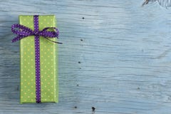 Gift box with ribbon royalty free stock photography Gift box with ribbon royalty free stock photography