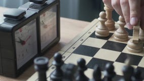 Gioco per un po' Nel telaio del bordo e dell'orologio Gioco per un po' Nel telaio del bordo e dell'orologio
