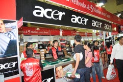 GITEX 2009 - Acer Sales Centre
