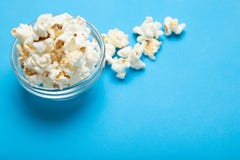 Glass bowl with popcorn, copy space royalty free stock photo Glass bowl with popcorn, copy space royalty free stock photo