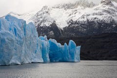 Gletscher und Berge Gletscher und Berge