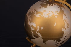 Globo dell'oro fotografia stock libera da diritti Globo dell'oro fotografia stock libera da diritti