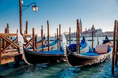 Gondolier carries tourists gondola Grand Canal of Venice, Italy. royalty free stock images Gondolier carries tourists gondola Grand Canal of Venice, Italy. royalty free stock images