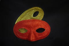 Gouden en rode Carnaval-maskers stock foto Gouden en rode Carnaval-maskers stock foto