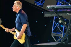 Graham Russell από την παροχή αέρα, όμορφη μελωδία τραγουδιού σε Epcot στον κόσμο 7 Walt Disney στοκ φωτογραφίες με δικαίωμα ελεύθερης χρήσης Graham Russell από την παροχή αέρα, όμορφη μελωδία τραγουδιού σε Epcot στον κόσμο 7 Walt Disney στοκ φωτογραφίες με δικαίωμα ελεύθερης χρήσης