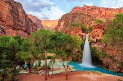 Grand Canyon, havasu stupefacente cade in Arizona Grand Canyon, havasu stupefacente cade in Arizona