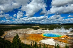 Grand Prismatic Pool Yellowstone National Park
