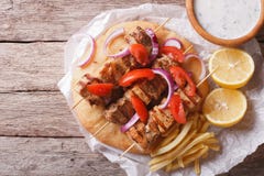 Greek Food: Souvlaki With Vegetables And Pita Bread. Horizontal Royalty Free Stock Image Greek Food: Souvlaki With Vegetables And Pita Bread. Horizontal Royalty Free Stock Image