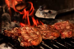 grillów stki obraz stock grillów stki obraz stock