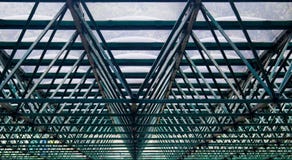 Groen Structuur/skelet van een serredak Royalty-vrije Stock Afbeeldingen Groen Structuur/skelet van een serredak Royalty-vrije Stock Afbeeldingen