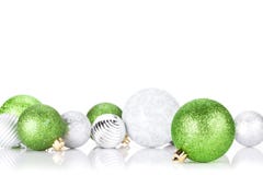Groene en zilveren Kerstmissnuisterijen royalty-vrije stock fotografie Groene en zilveren Kerstmissnuisterijen royalty-vrije stock fotografie