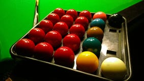 Groep gekleurde ballen om snooker te spelen royalty-vrije stock foto Groep gekleurde ballen om snooker te spelen royalty-vrije stock foto