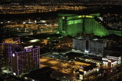 Groot Casino MGM en Hotel bij nacht royalty-vrije stock fotografie Groot Casino MGM en Hotel bij nacht royalty-vrije stock fotografie