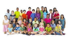 Grote Groep Kinderen het Glimlachen stock afbeeldingen Grote Groep Kinderen het Glimlachen stock afbeeldingen