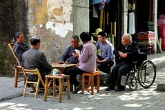 https://thumbs.dreamstime.com/t/group-older-chinese-people-playing-cards-seated-outside-sunny-afternoon-watched-man-wheelchair-pixian-old-town-sichuan-province-30093975.jpg