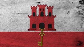 Grunge Gibraltar flagi tekstura, biel i czerwony lampas z trzy, górowaliśmy złocistego klucz i wieszamy royalty ilustracja Grunge Gibraltar flagi tekstura, biel i czerwony lampas z trzy, górowaliśmy złocistego klucz i wieszamy royalty ilustracja