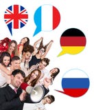 Grupo de personas y burbujas con las banderas de países Foto de archivo libre de regalías