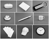 Grupo do molde branco da identidade corporativa no fundo cinzento foto de stock Grupo do molde branco da identidade corporativa no fundo cinzento foto de stock
