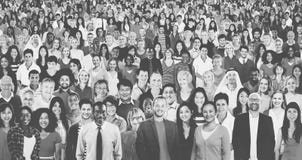 Grupo grande de concepto alegre multiétnico diverso de la gente fotografía de archivo Grupo grande de concepto alegre multiétnico diverso de la gente fotografía de archivo