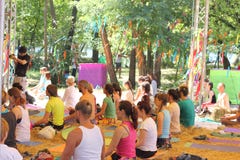 Grupovogo meditation outdoor royalty free stock images Grupovogo meditation outdoor royalty free stock images